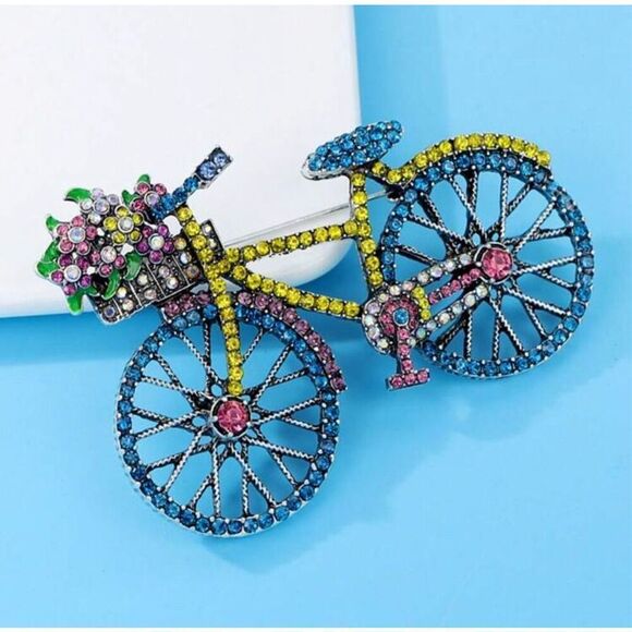 Bicycle Brooch - Picture 2 of 5